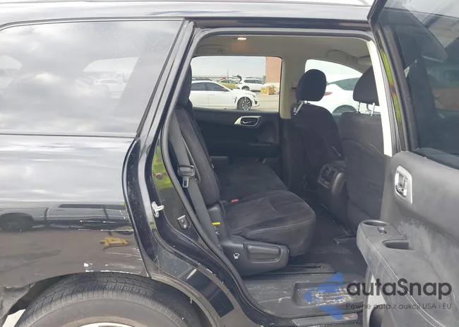 5N1AR2MN5GC613490: 43938703