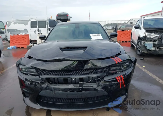 2C3CDXCT7LH229103: 43939855