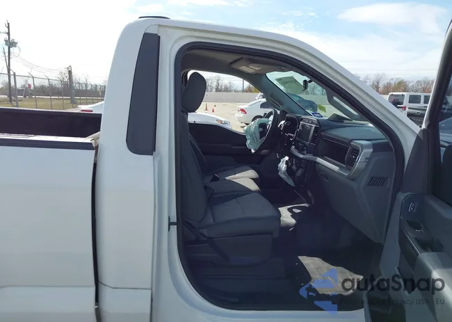 1FTMF1CB4NKE23730: 43939861