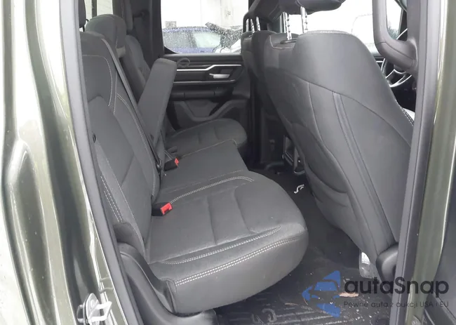 1C6SRFBT3LN290046: 43940148