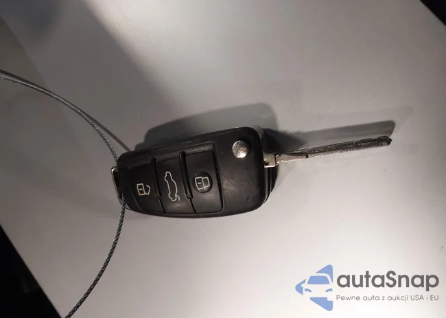 WA1EFCFS7GR010457: 43940174