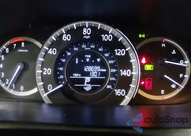 1HGCR2F82FA048082: 43940179