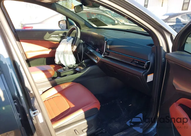 KNDPXCAG2P7054330: 43940255