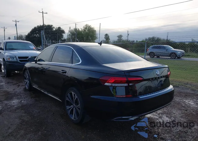 1VWSA7A33MC002172: 43940256