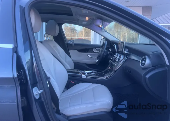 WDDWF4KB1GR163573: 43940326