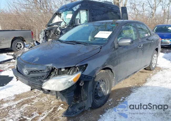 2T1BU4EE8BC675760: 43939389