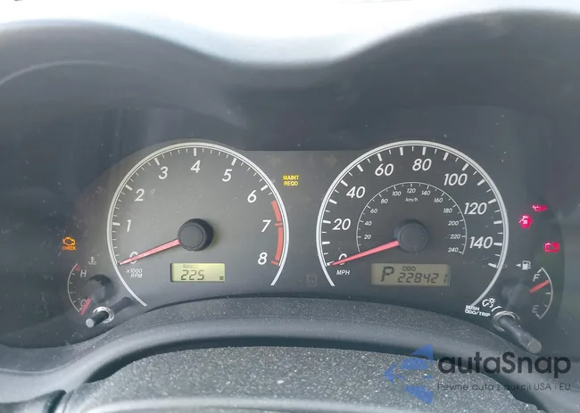 2T1BU4EE8BC675760: 43939389