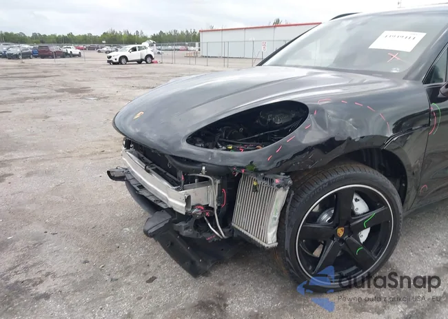 WP1AF2A51MLB60223: 43939411