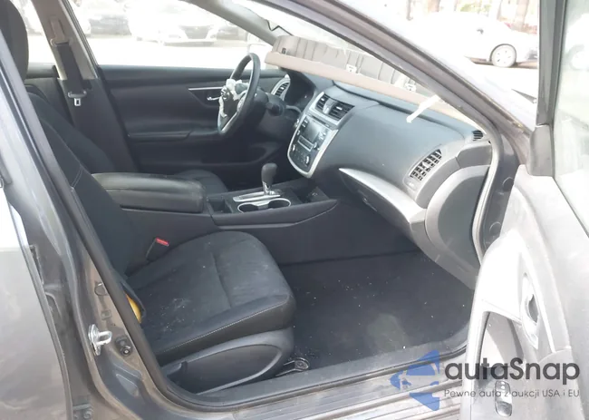 1N4AL3AP4HN360935: 43939474