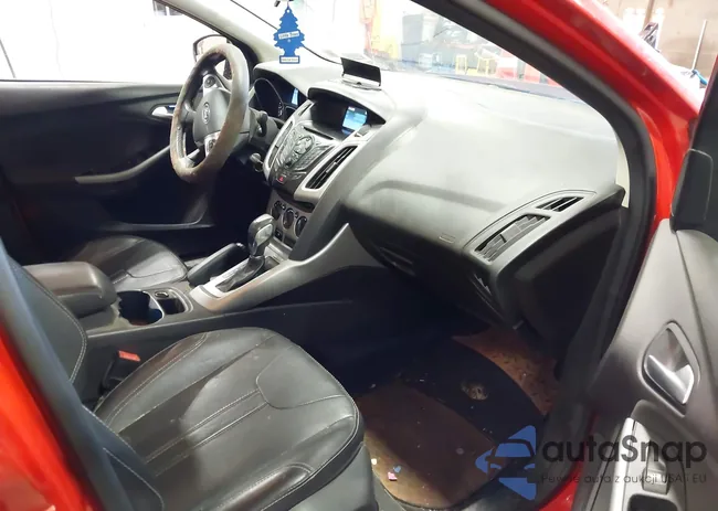 1FADP3F28EL337745: 43939483