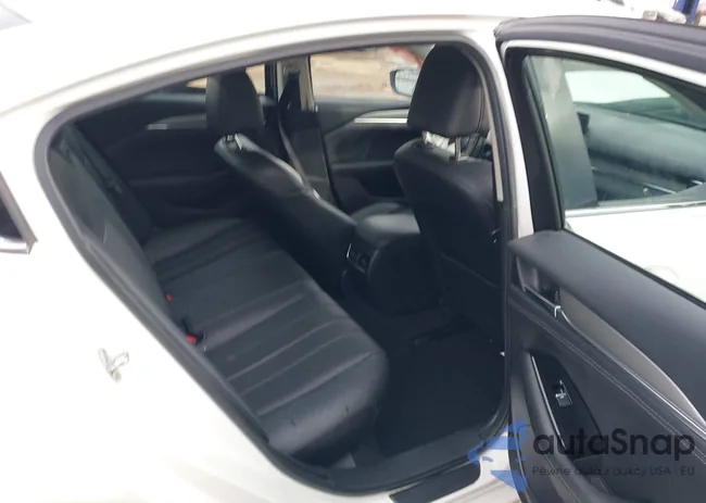 JM1GL1VM1M1600582: 43939580