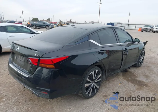 1N4BL4CV7NN325453: 43939624