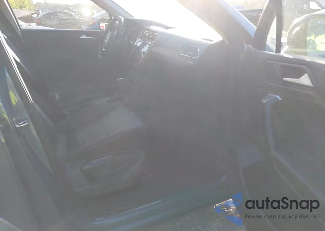 3VV3B7AX9MM108200: 43939647