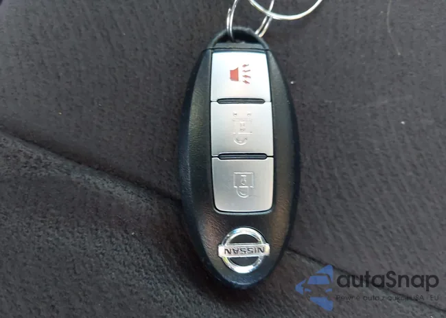 JN8AZ1MW1DW302967: 43939655