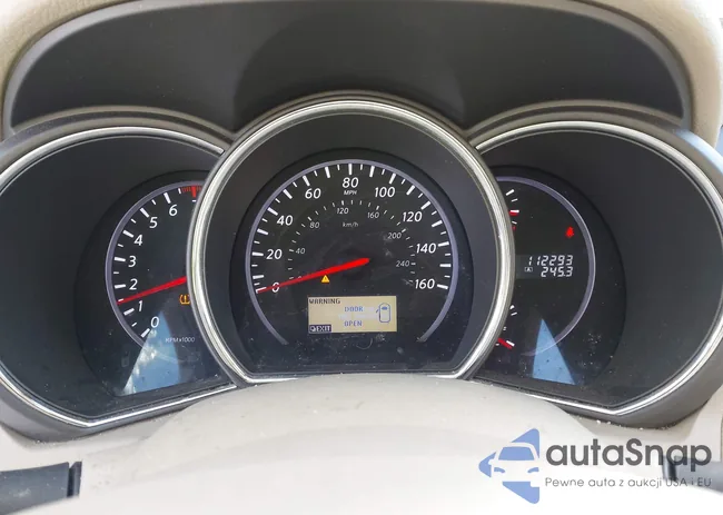 JN8AZ1MWXBW185838: 43939681