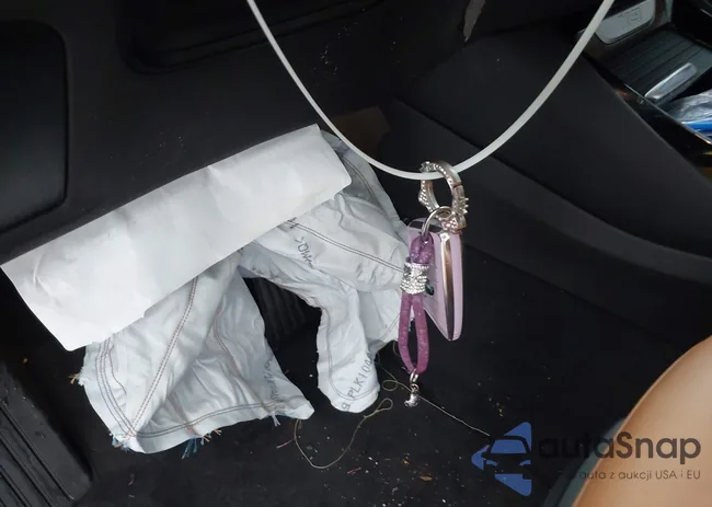 5UX53DP08N9L14605: 43939765