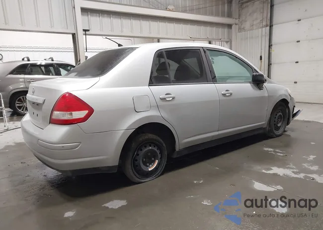 3N1BC1APXBL465055: 43940887