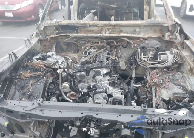 3TMKB5FN9RM012418: 43940971