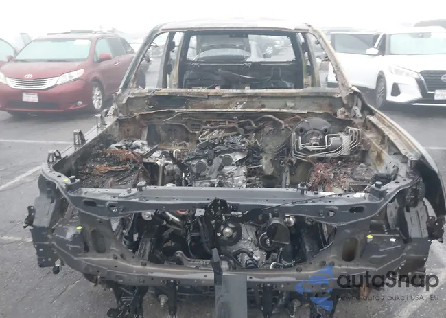 3TMKB5FN9RM012418: 43940971