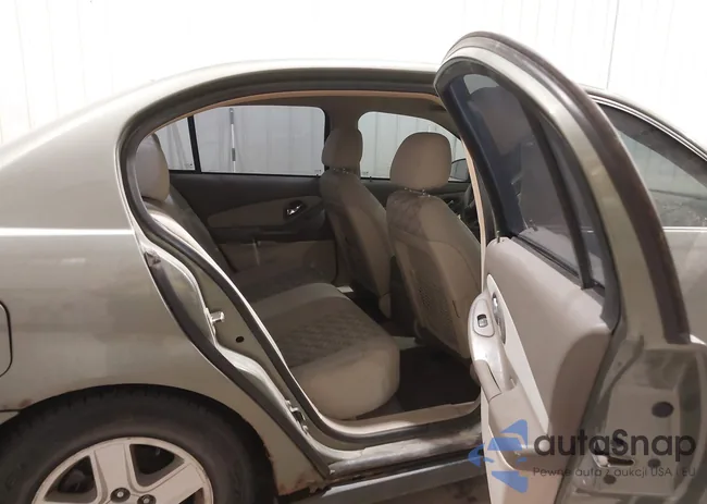 1G1ZT52885F279953: 43941094