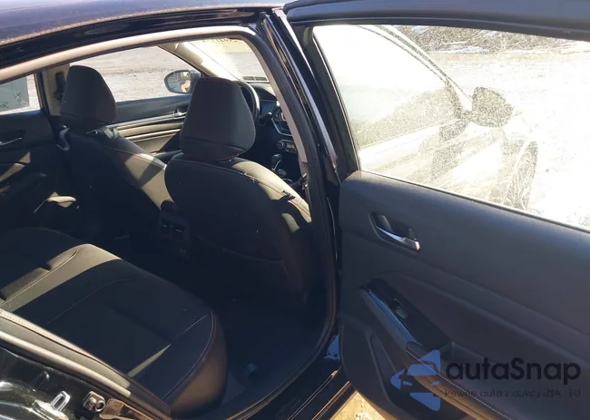 1N4AL4CVXPN339653: 43941155