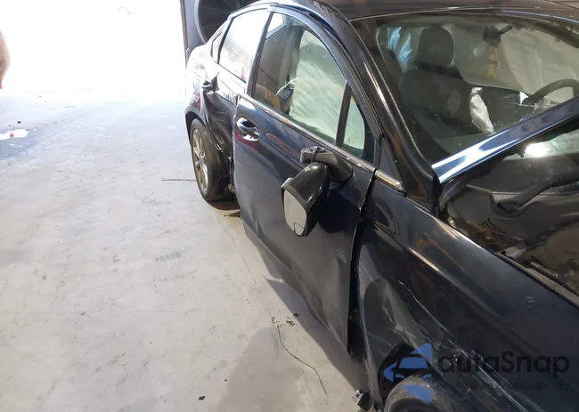 3FA6P0H76HR198298: 43941173