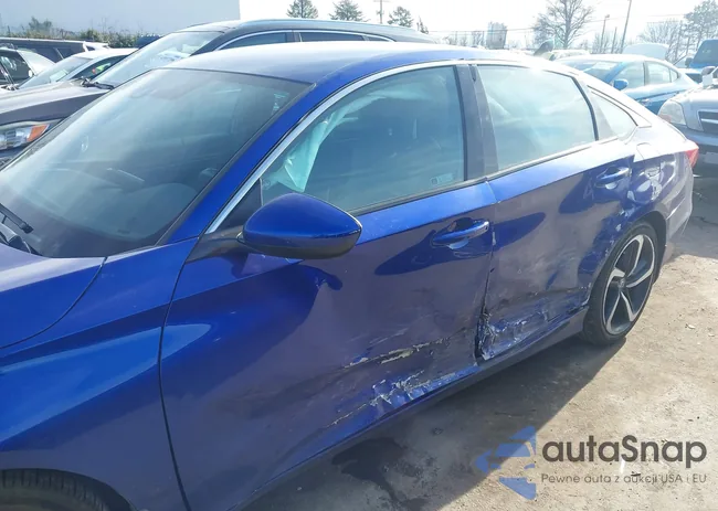 1HGCV1F34JA137705: 43941182