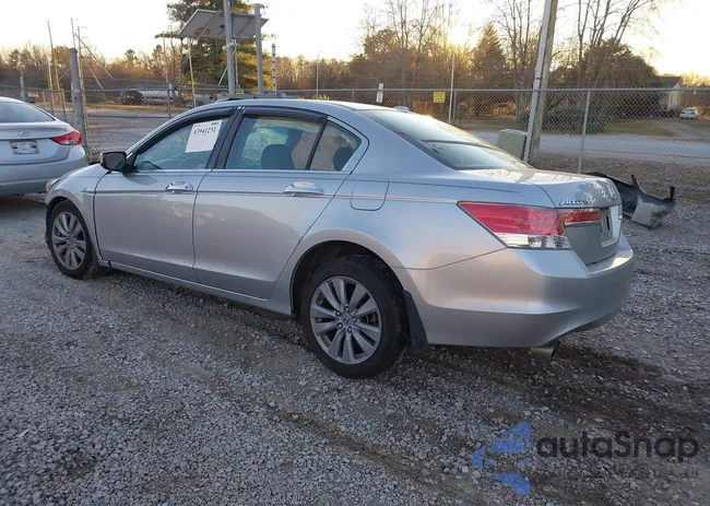 1HGCP3F80BA011280: 43941231