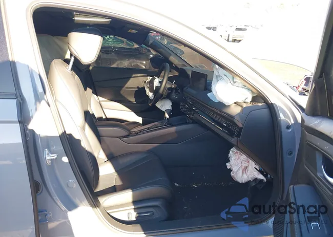 1HGCY2F70SA060641: 43941271