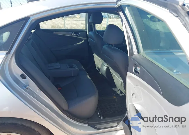 KMHEC4A41FA128932: 43941287