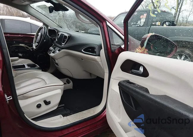 2C4RC1GG0HR647507: 43941333