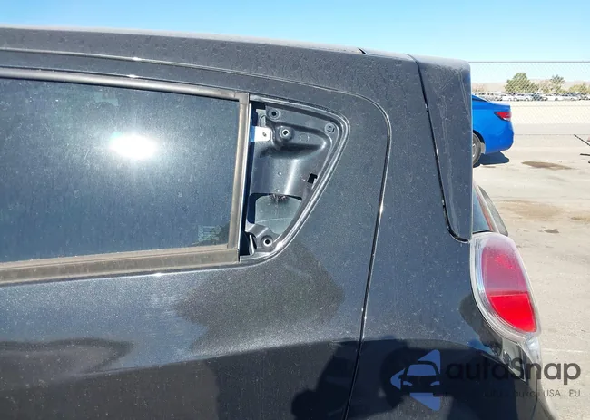 KL8CD6S9XFC803611: 43940371