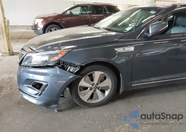 KNAGN4AD1E5062653: 43940382