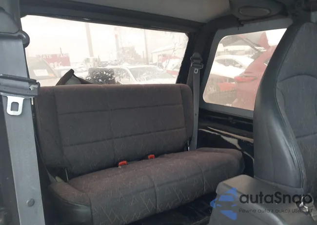 1J4FA49S02P704819: 43941771