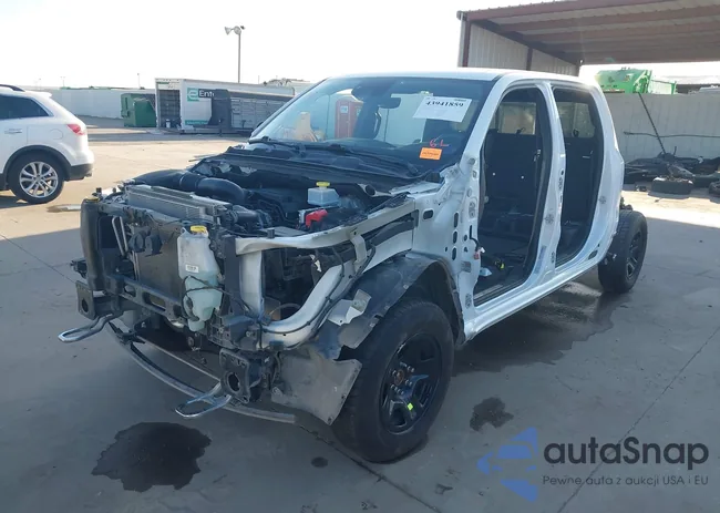 1C6RREHT8KN838542: 43941859