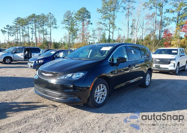 2C4RC1CG3RR128698: 43941888