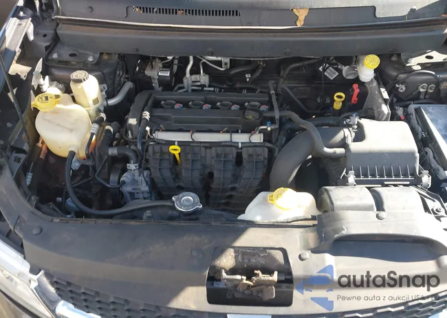 3C4PDCBB8HT695829: 43941922