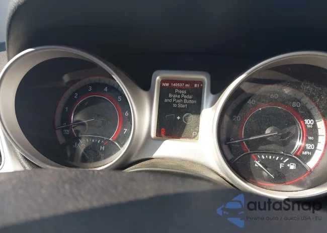 3C4PDCBB8HT695829: 43941922