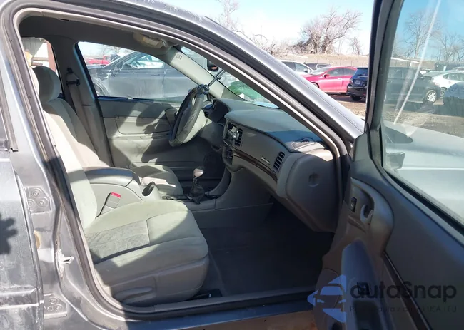 2G1WH52KX59334945: 43941924