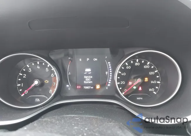 3C4NJDBB6JT360824: 43941953