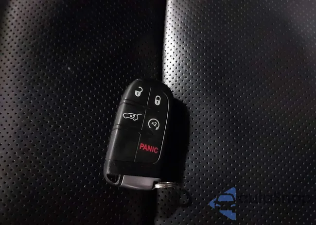 1C4RJFBG1LC426719: 43941968