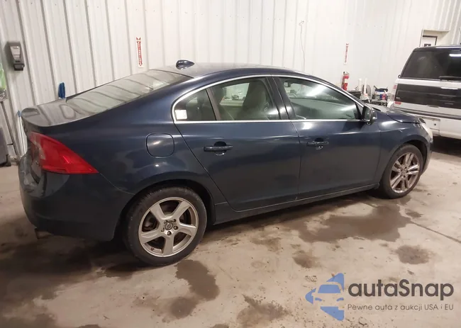 YV1612FSXD2217426: 43941995