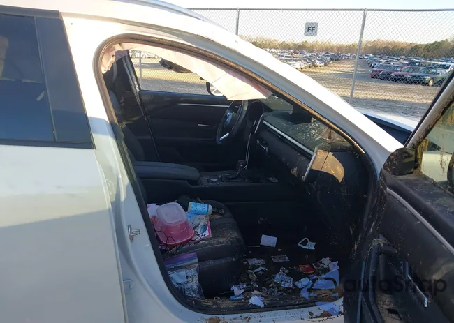 7MMVABCM3PN145446: 43942104