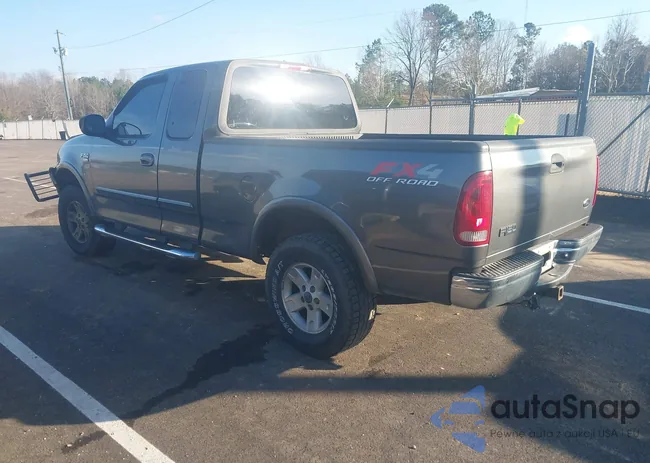 1FTRX18L03NA45650: 43942177