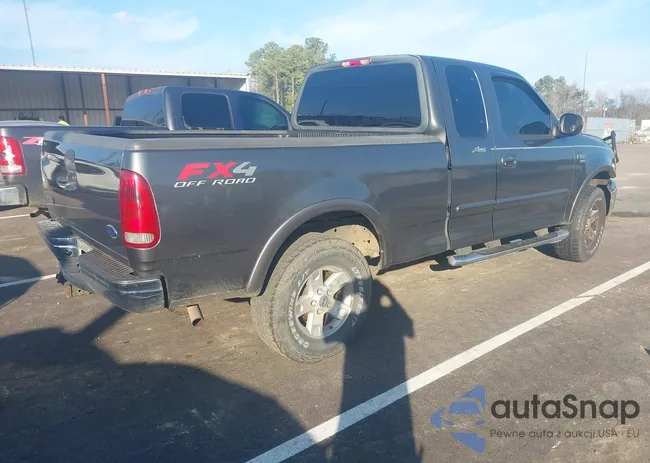 1FTRX18L03NA45650: 43942177