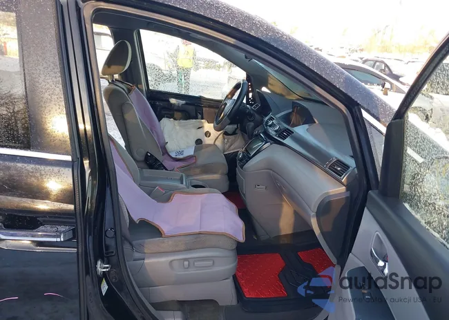 5FNRL5H43FB019865: 43942281