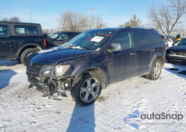 3C4PDCGB3HT605530: 43942289