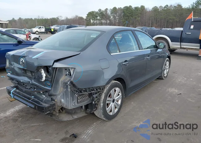 3VW2B7AJ3HM301418: 43941595