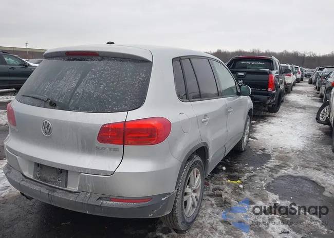 WVGAV3AX2DW620804: 43941666