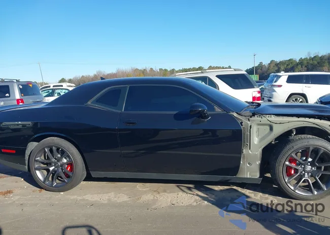 2C3CDZFJ2MH641453: 43941689